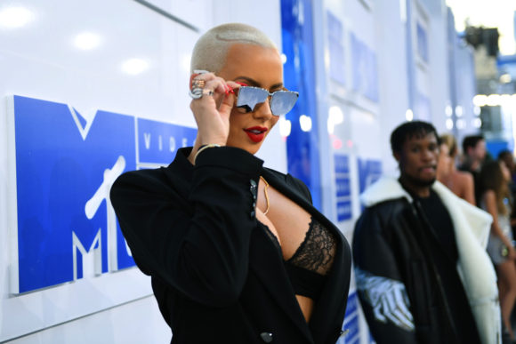 NEW YORK, NY - AUGUST 28: Amber Rose attends the 2016 MTV Video Music Awards at Madison Square Garden on August 28, 2016 in New York City. Larry Busacca/Getty Images/AFP